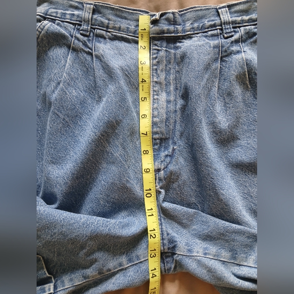 Vintage 90s high-waisted baggy jorts - Picture 7 of 9